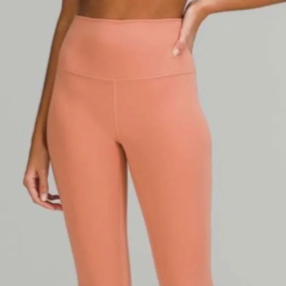 Lululemon Align High-Rise Crop - Picture 1 of 9